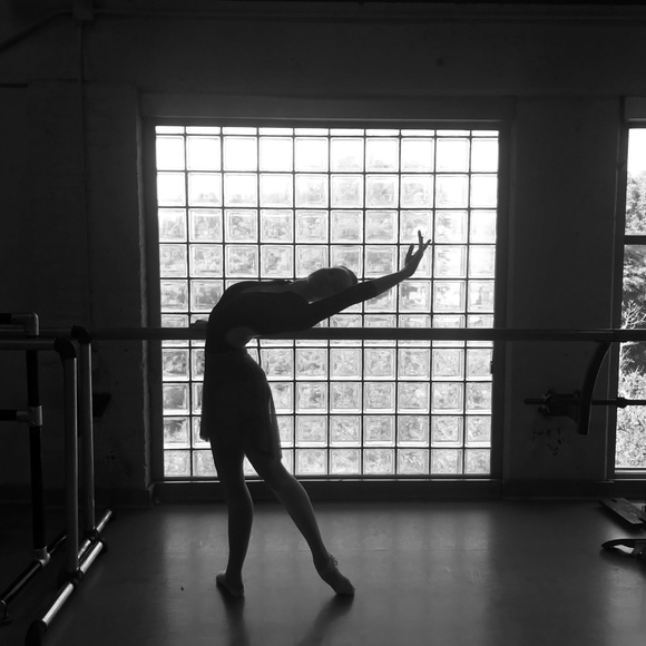 Meet your Posher, Myca - Picture 1 of 1